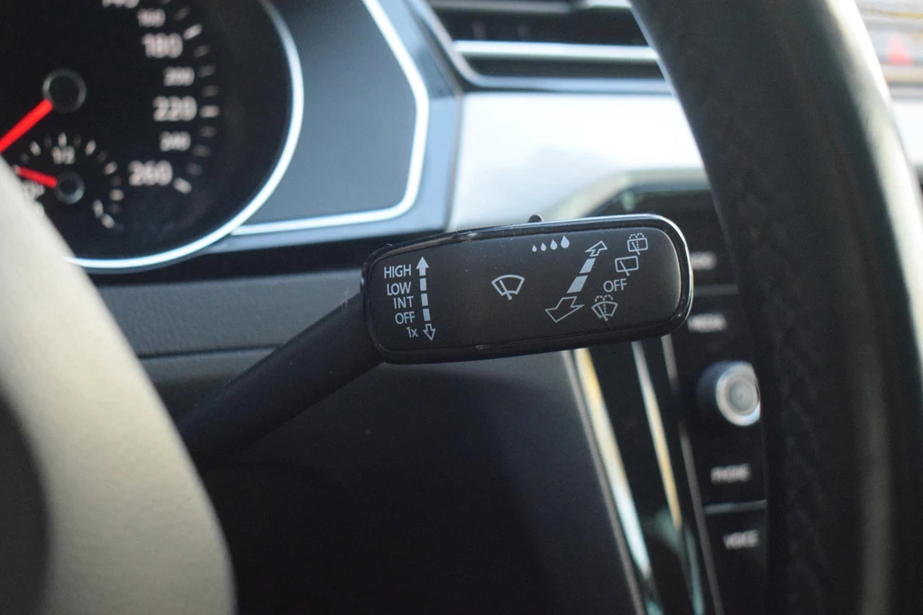 Volkswagen Passat – foto 42