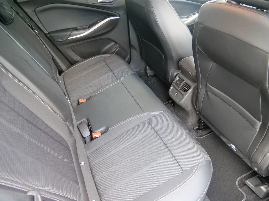 Opel Grandland – foto 12