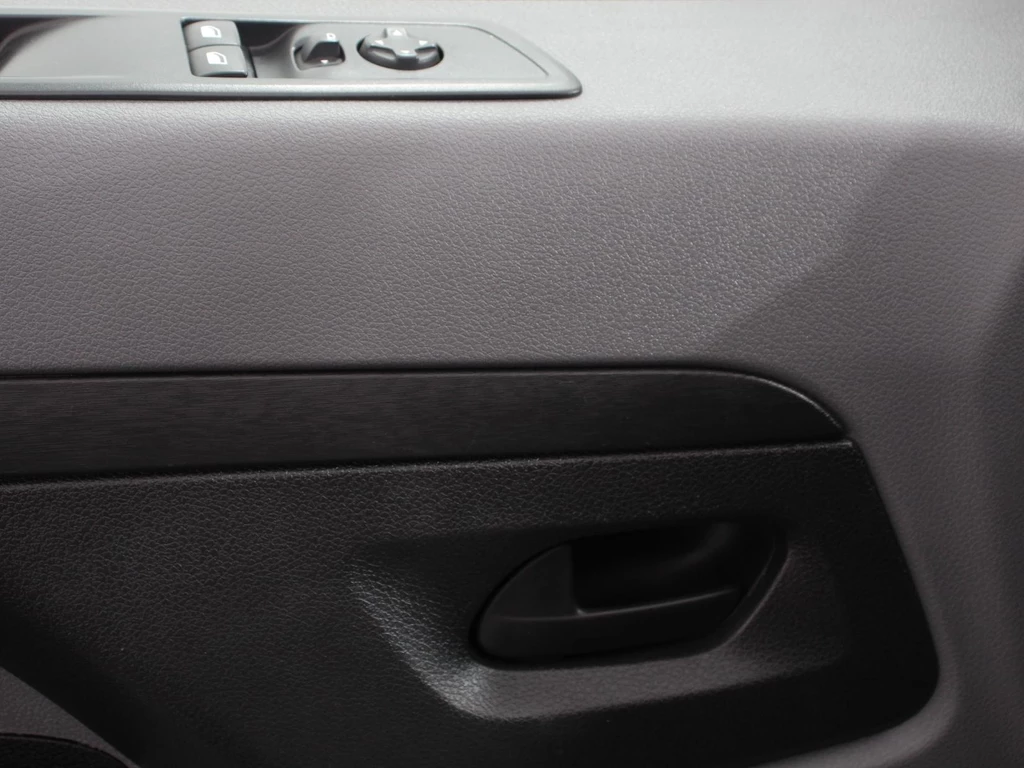 Opel Vivaro – foto 14