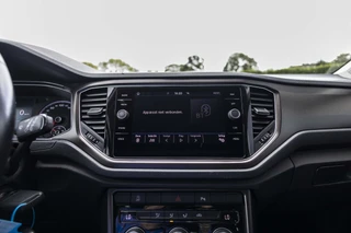 Volkswagen T-Roc – thumbnail 25