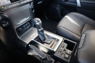 Toyota Land Cruiser – thumbnail 17