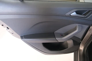 Volkswagen T-Cross – thumbnail 9