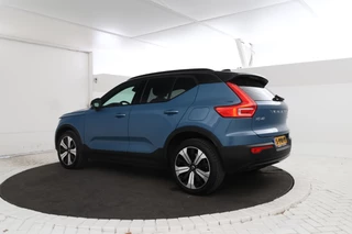 Volvo XC40 – thumbnail 2
