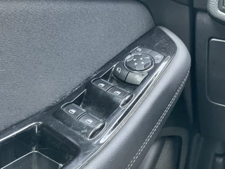 Ford Galaxy – thumbnail 24