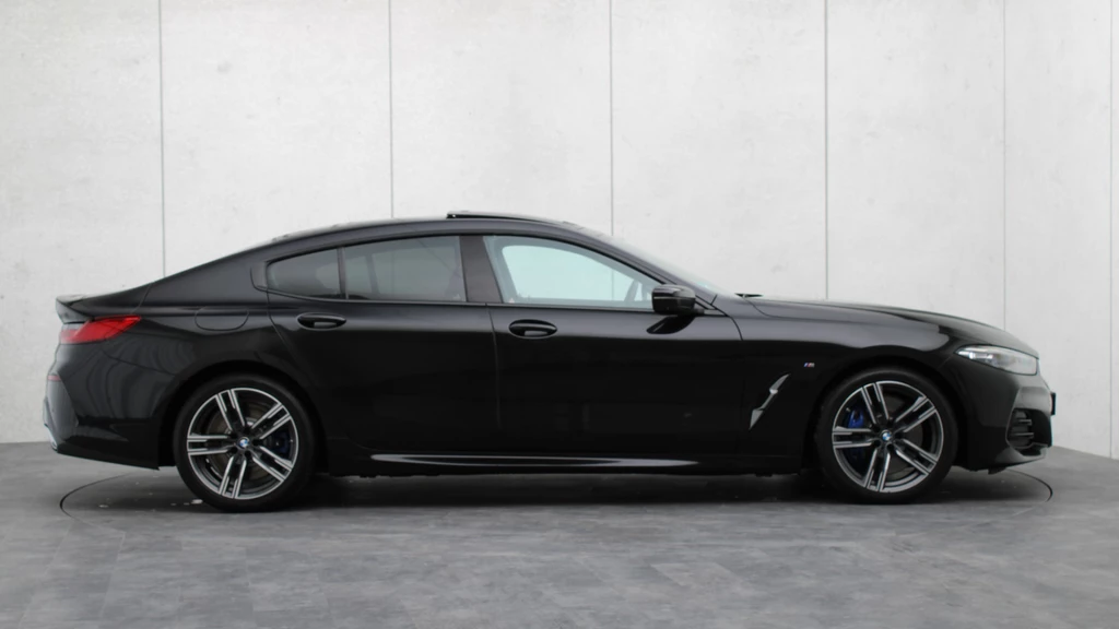 BMW 8 Serie – foto 9