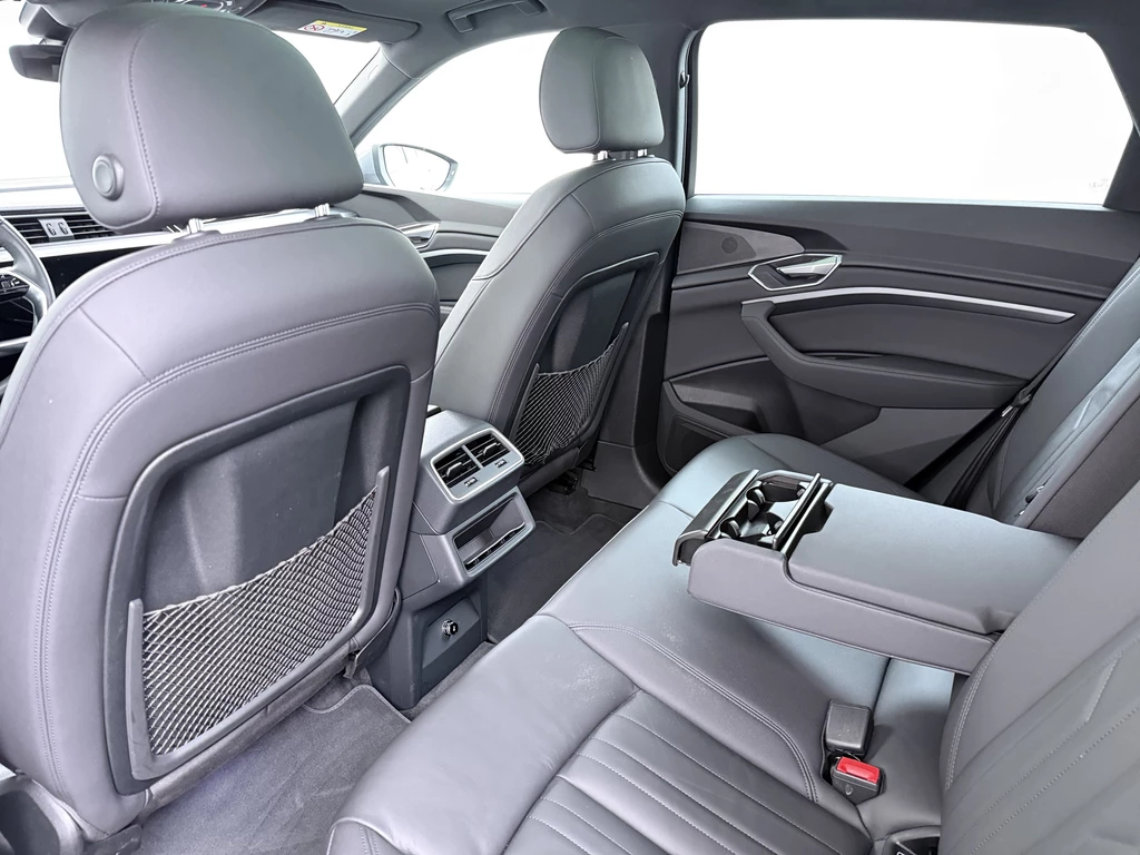 Audi e-tron – foto 19