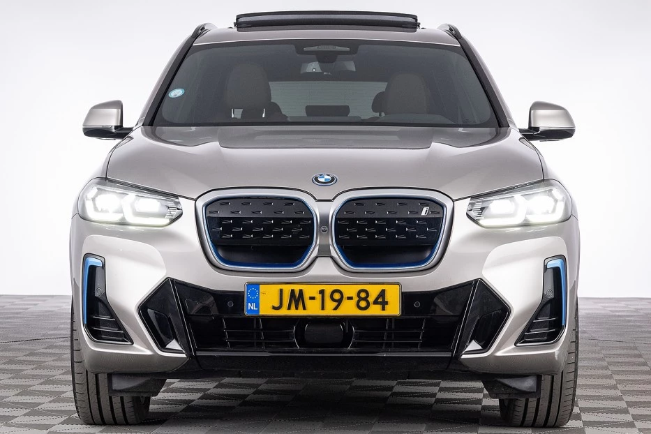 BMW iX3 – foto 9