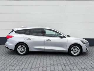 Ford Focus – thumbnail 12