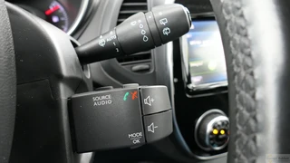 Renault Captur – thumbnail 16