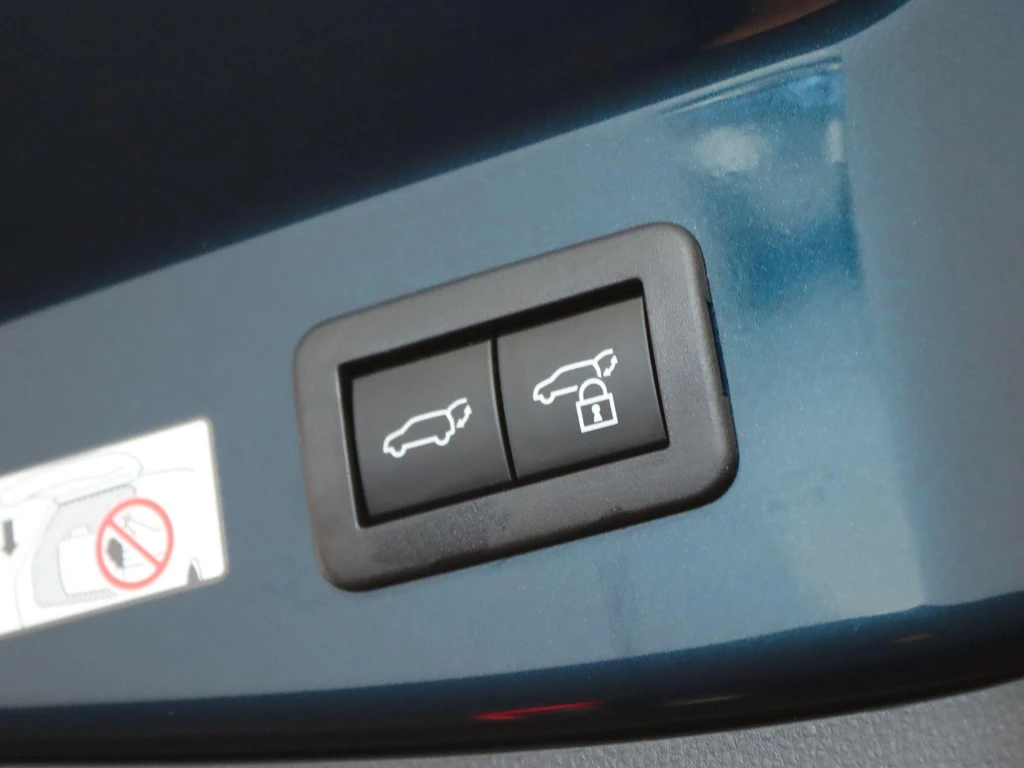 Toyota C-HR – foto 12