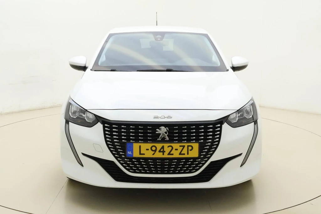 Peugeot 208 – foto 9