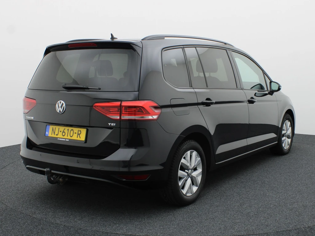 Volkswagen Touran – foto 9