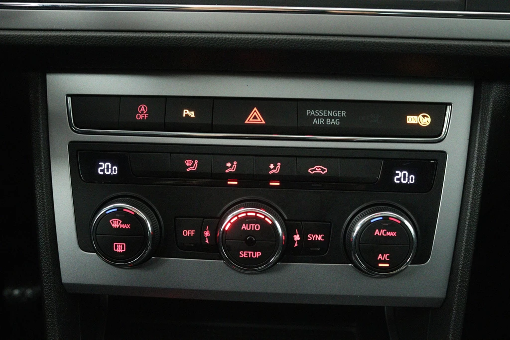 SEAT Leon – foto 20