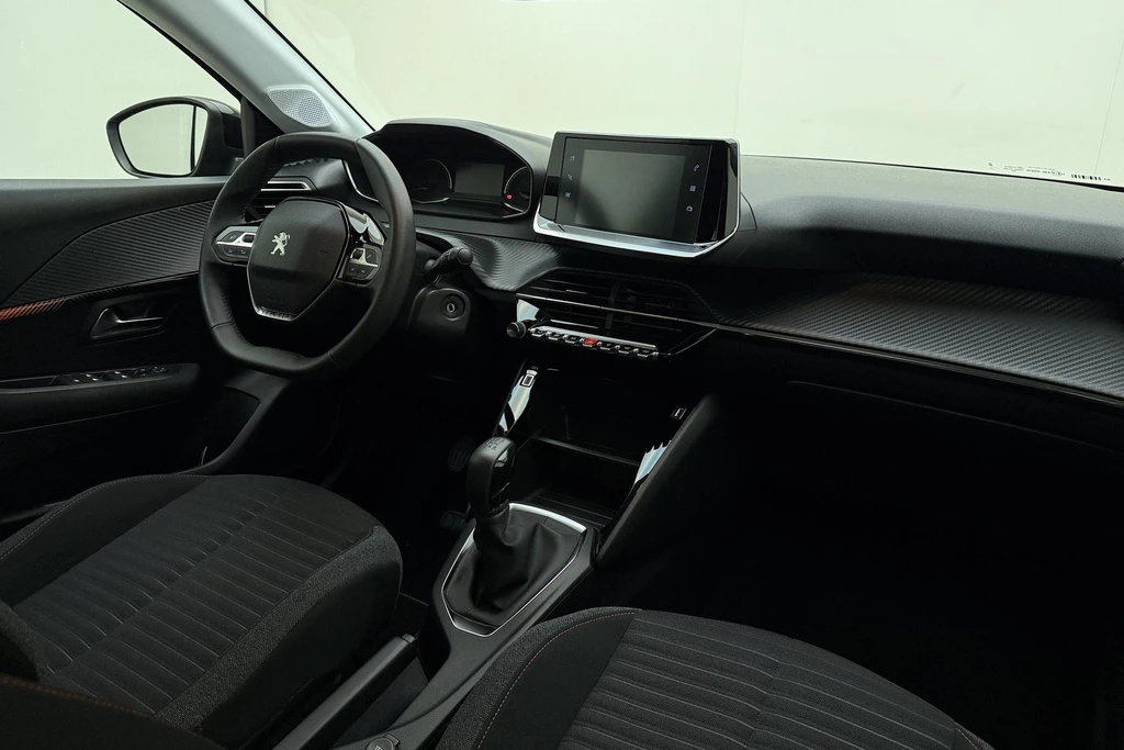 Peugeot 208 – foto 13