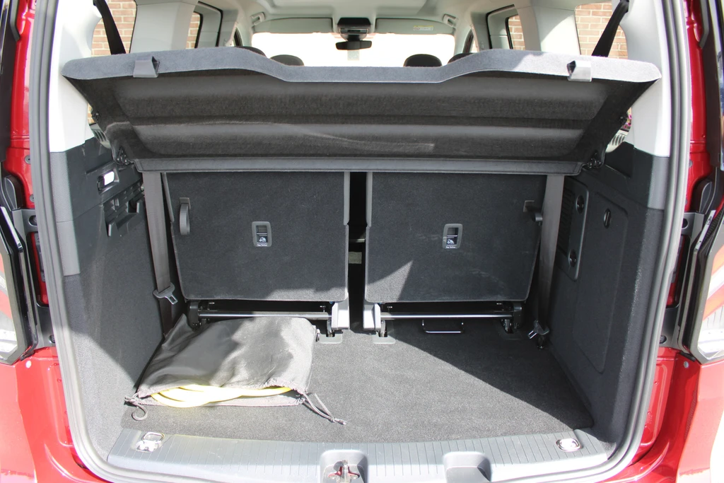 Ford Tourneo Connect – foto 20