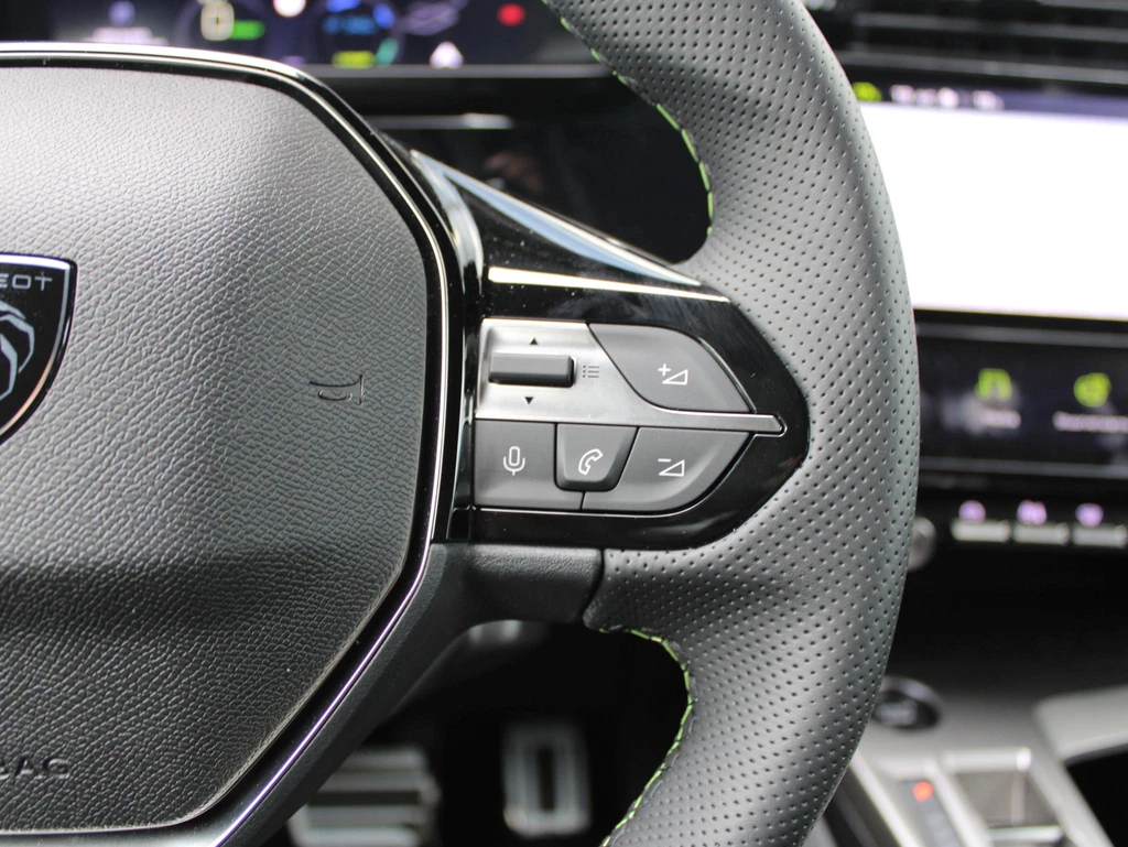 Peugeot e-308 – foto 17