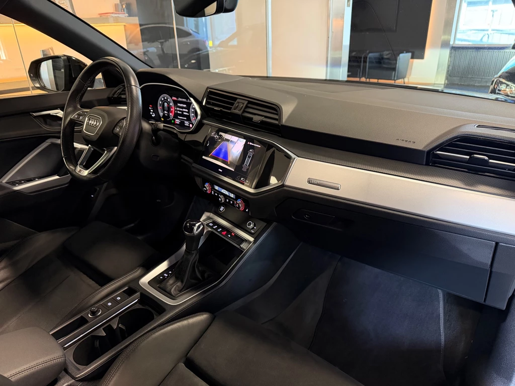 Audi Q3 – foto 23