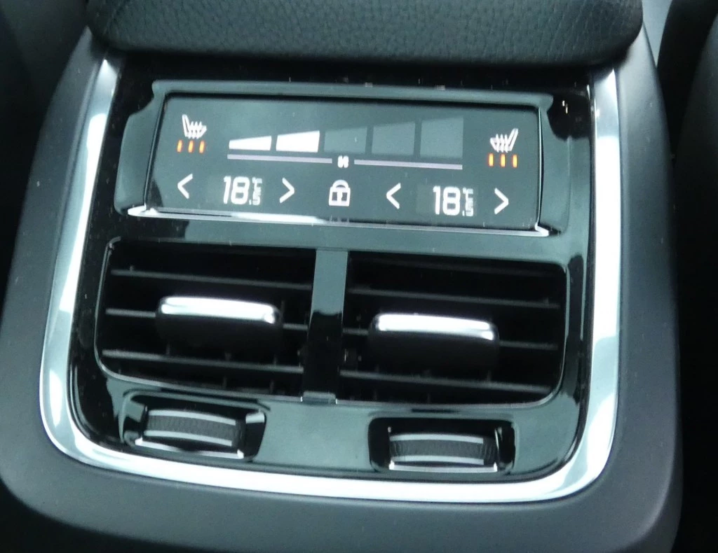 Volvo XC60 – foto 13