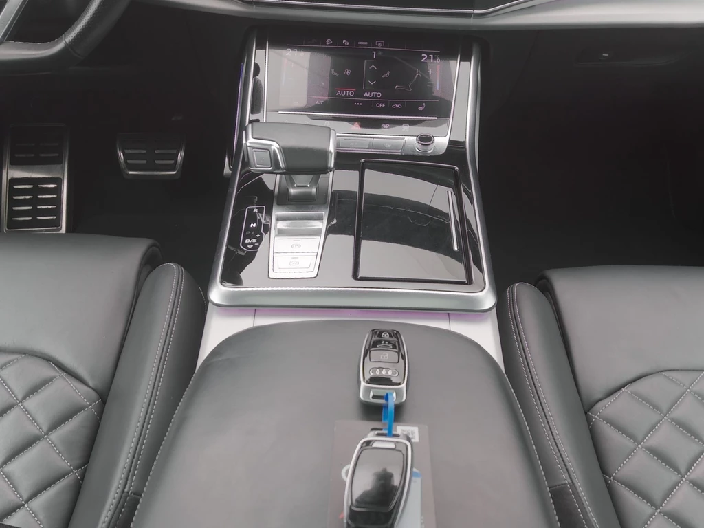 Audi Q8 – foto 24