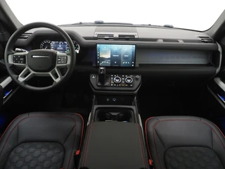 Land Rover Defender – thumbnail 10
