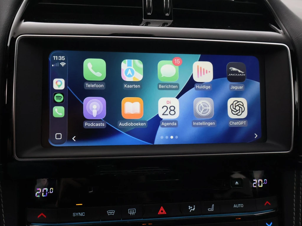 Jaguar F-PACE – foto 12
