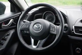 Mazda 3 – thumbnail 10