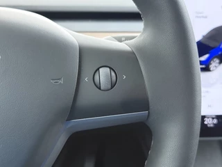 Tesla Model Y – thumbnail 37