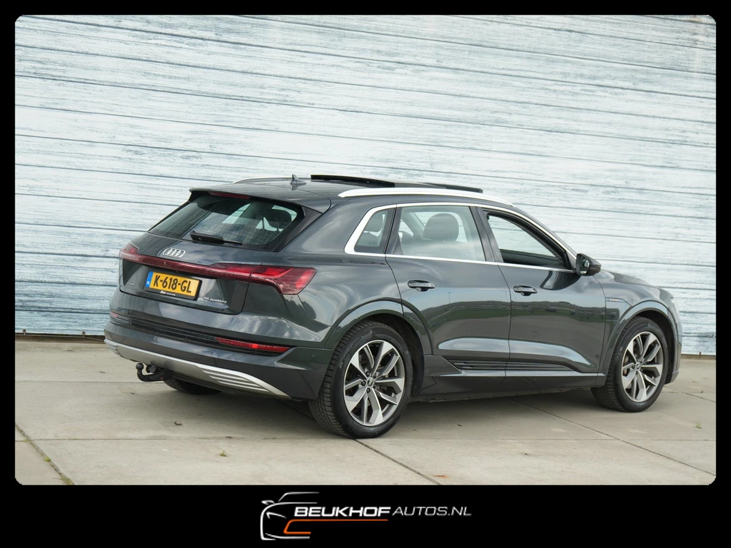 Audi e-tron – foto 3