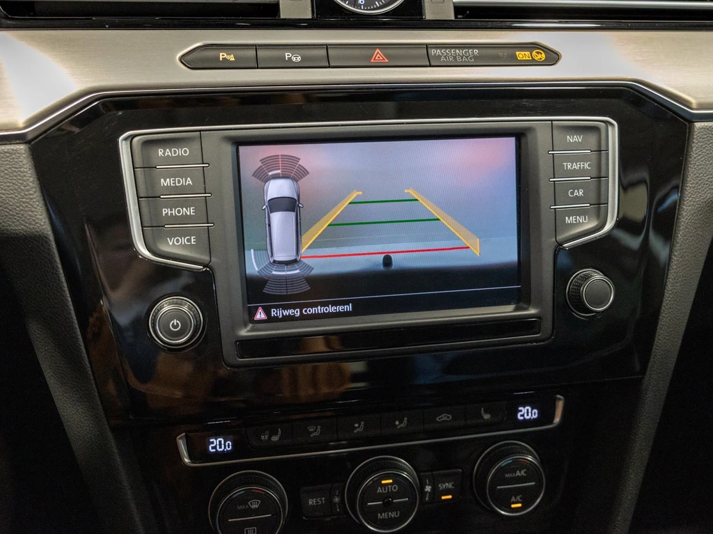 Volkswagen Passat – foto 8