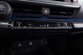 Toyota Prius – thumbnail 20