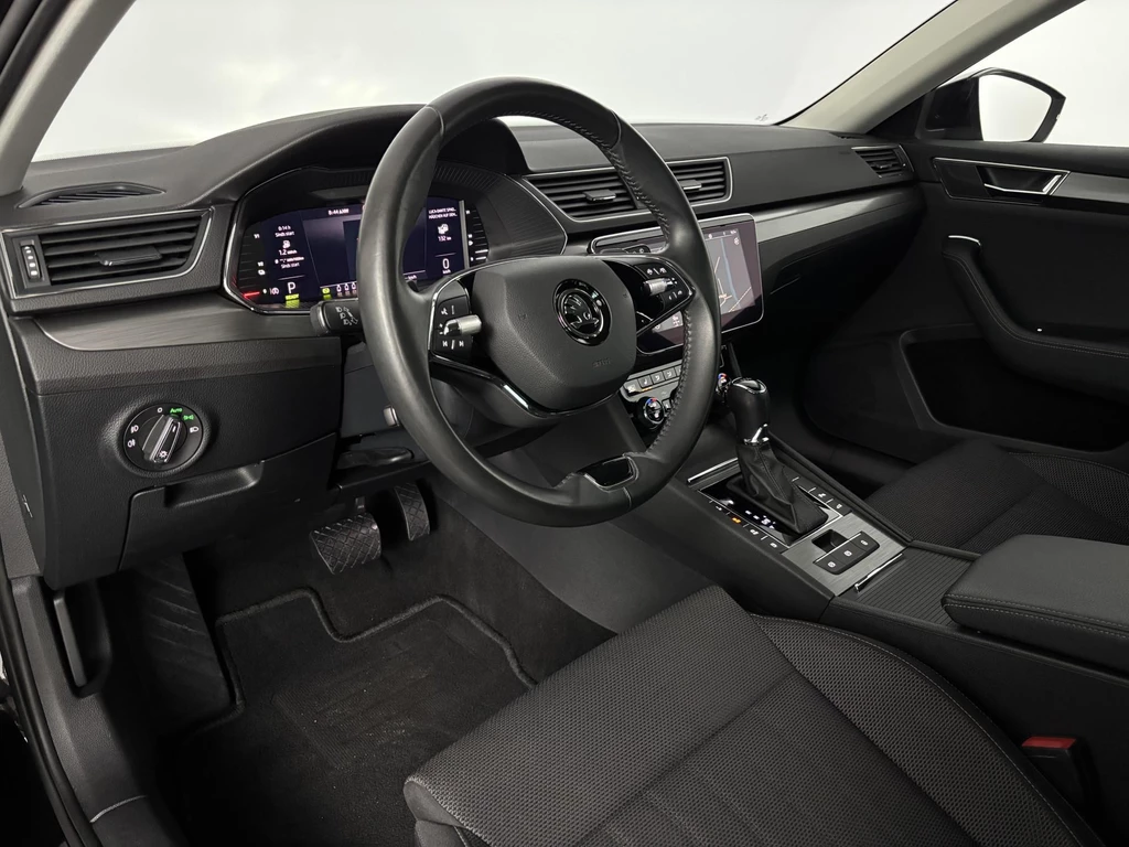 Škoda Superb – foto 10