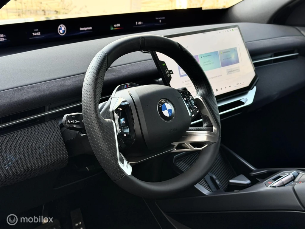 BMW iX3 – foto 12