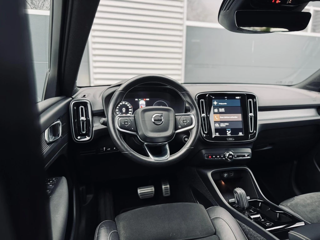 Volvo XC40 – foto 23