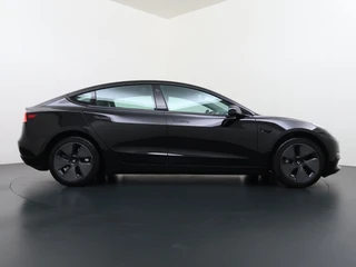 Tesla Model 3 – thumbnail 8