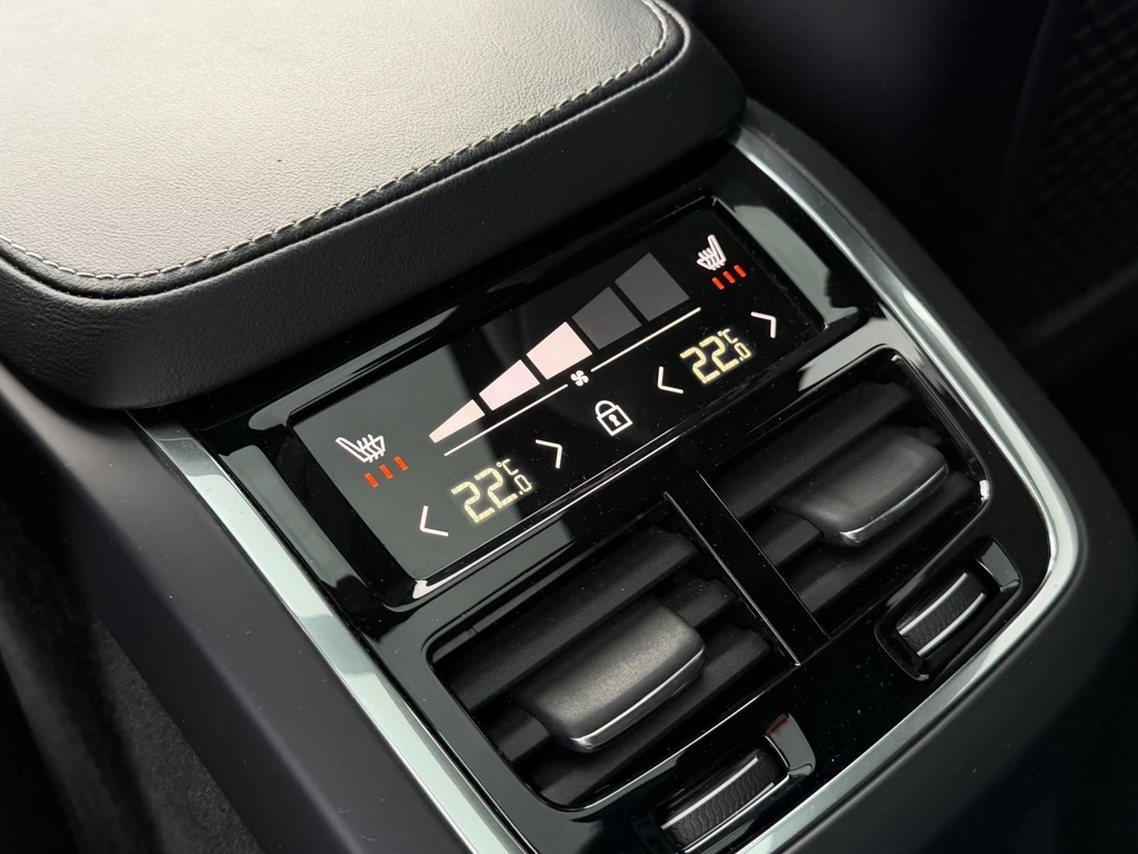 Volvo XC90 – foto 25