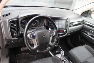 Mitsubishi Outlander – thumbnail 16