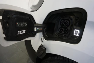 Opel Vivaro-e – thumbnail 16