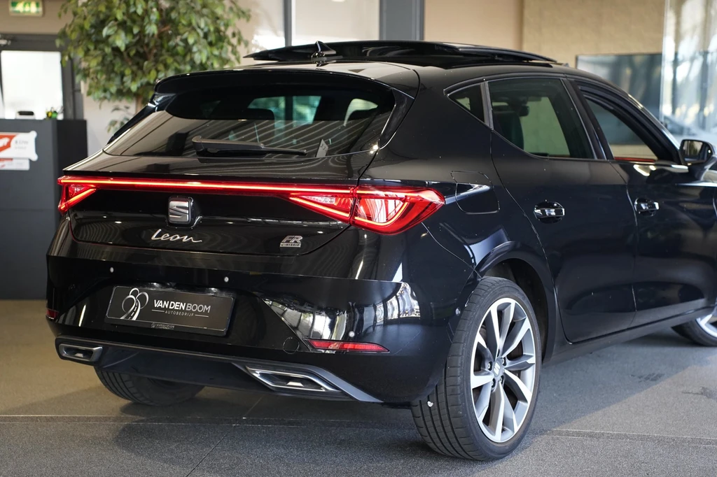 SEAT Leon – foto 6