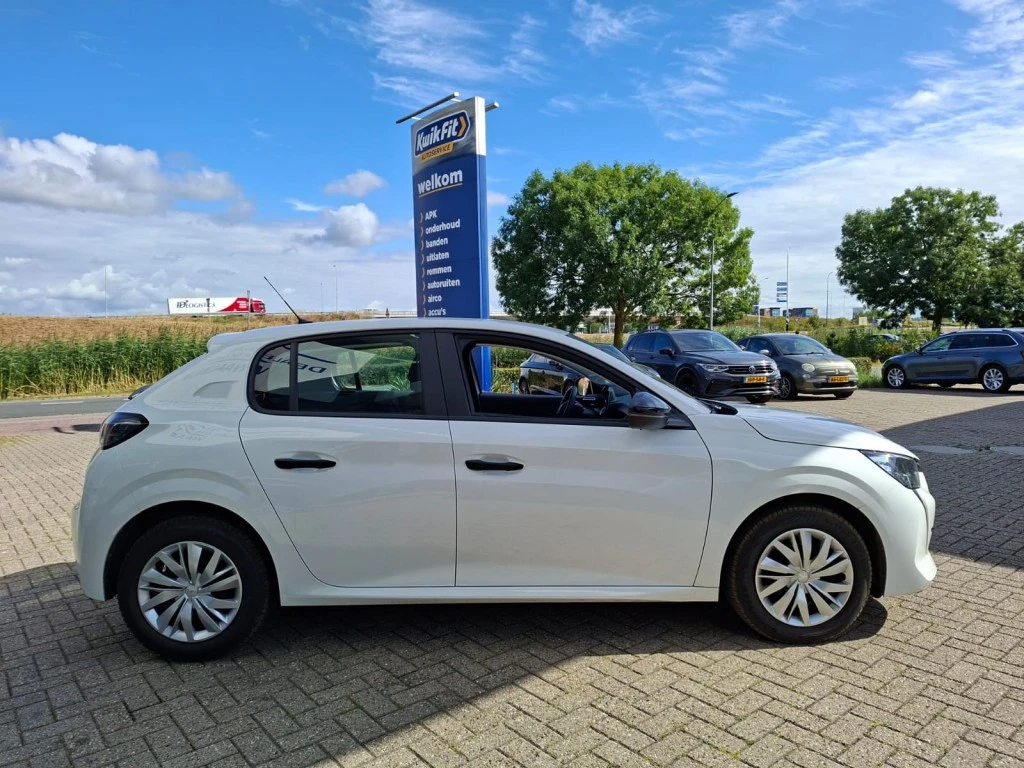 Peugeot 208 – foto 6