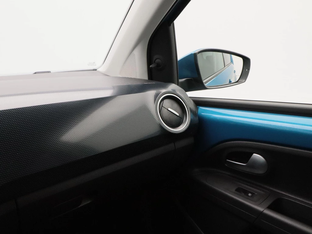 Volkswagen up! – foto 22