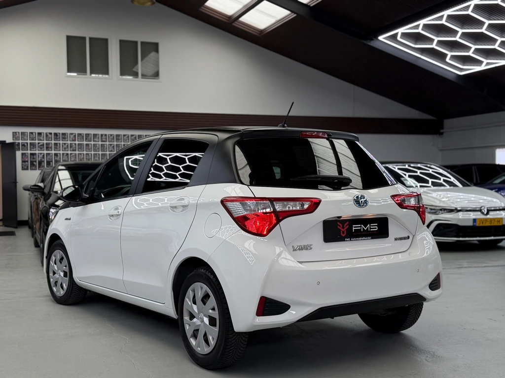 Toyota Yaris – foto 4
