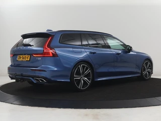 Volvo V60 – thumbnail 3