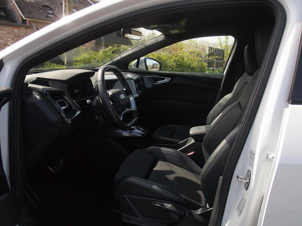 Audi Q4 e-tron – foto 12