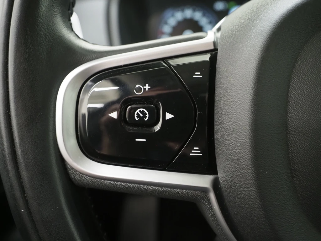 Volvo XC90 – foto 25