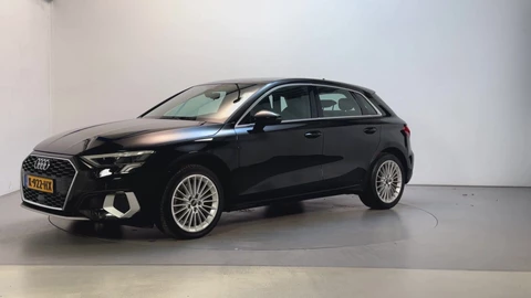 Audi A3 Sportback 30 TFSI S-Tronic Business Edition LED Navigatie DAB+ App-Connect