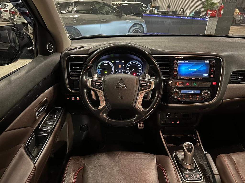 Mitsubishi Outlander – foto 11