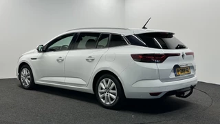 Renault Megane E-Tech – thumbnail 3