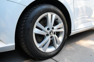 Škoda Fabia – thumbnail 25