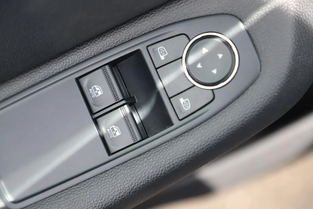 Renault Clio – foto 11