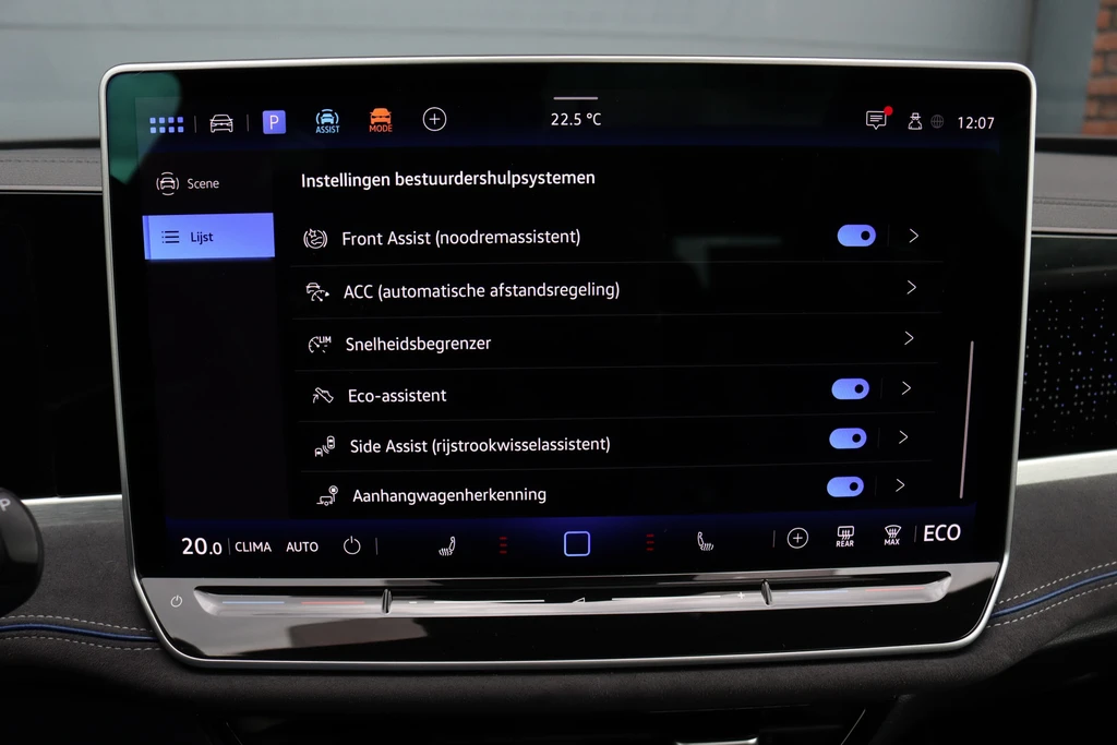 Volkswagen Passat – foto 44